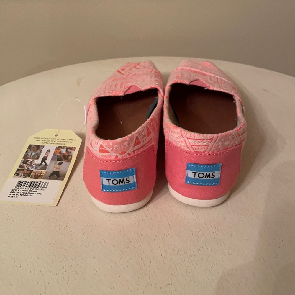 Pink Neon Tribal TOMS size Women 7